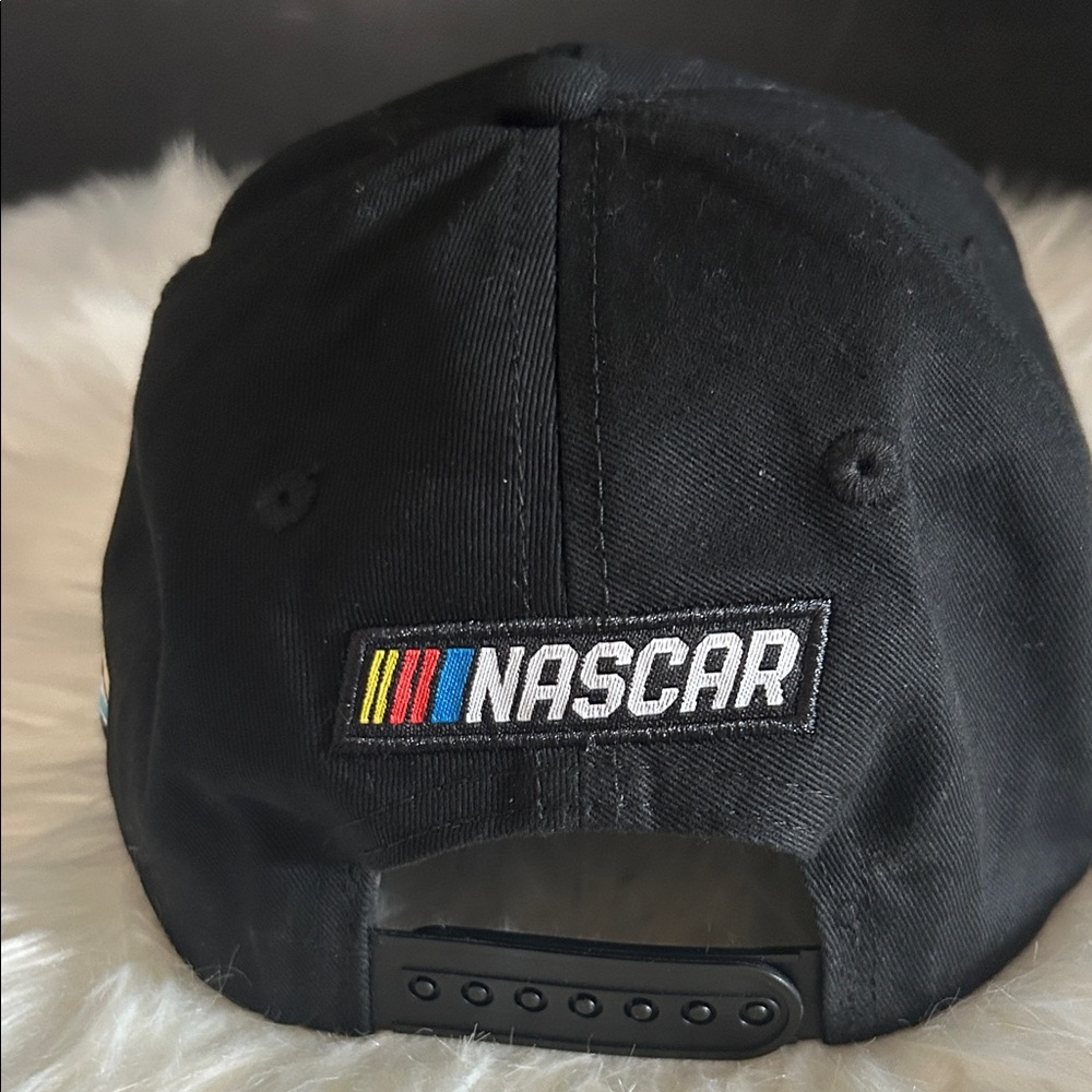 New Arizona Diamondback Black and White Checkered Cap with NASCAR Logo - Picture 5 of 11